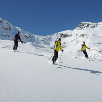 Heli Skiing Photos